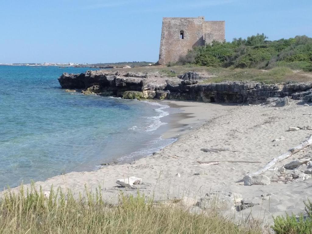 Villa Ada Casa Vacanze Torre Specchia Ruggeri Exteriör bild
