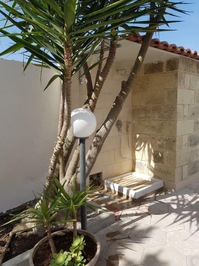 Villa Ada Casa Vacanze Torre Specchia Ruggeri Exteriör bild